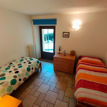 Apartamento La Tour Gignod Habitación foto