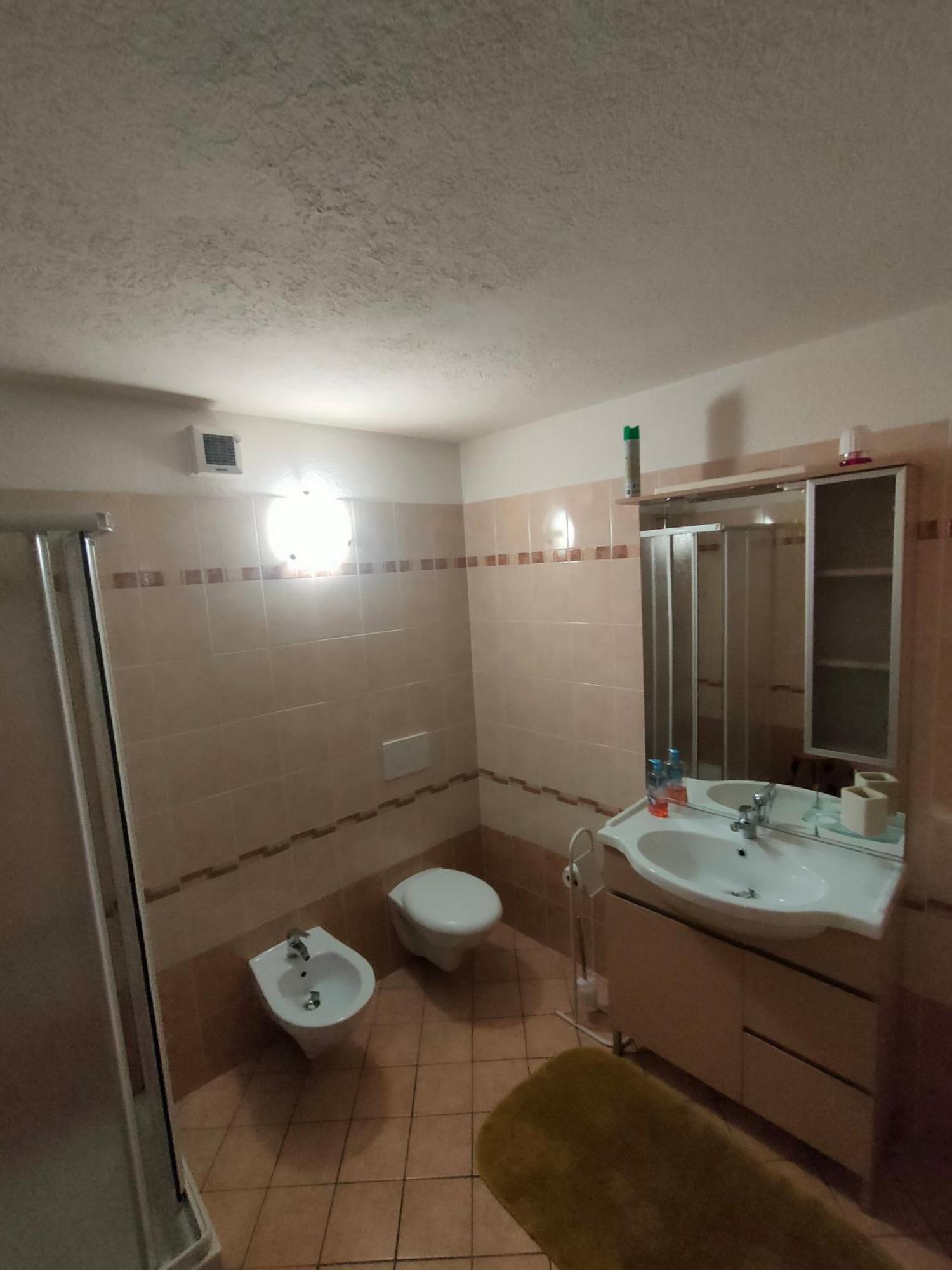 Apartamento La Tour Gignod Habitación foto